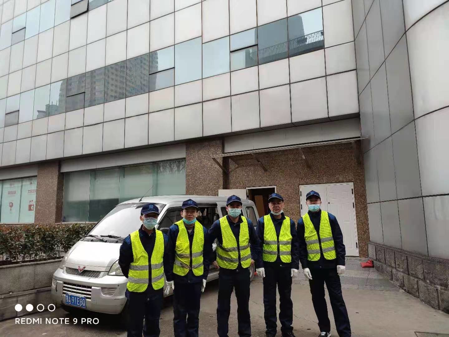 水箱清洗還是要找專業(yè)公司！