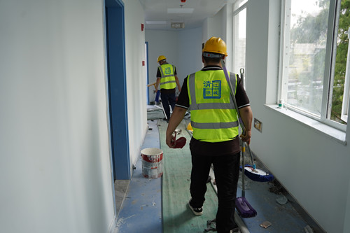 同濟(jì)醫(yī)院-開(kāi)荒保潔